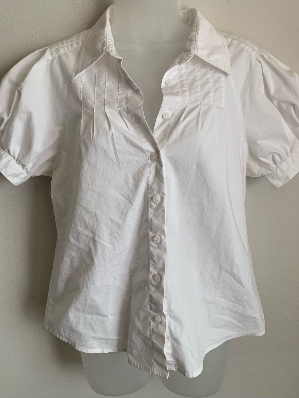 Worthington White Short Puff-Sleeve Button-Front Blouse